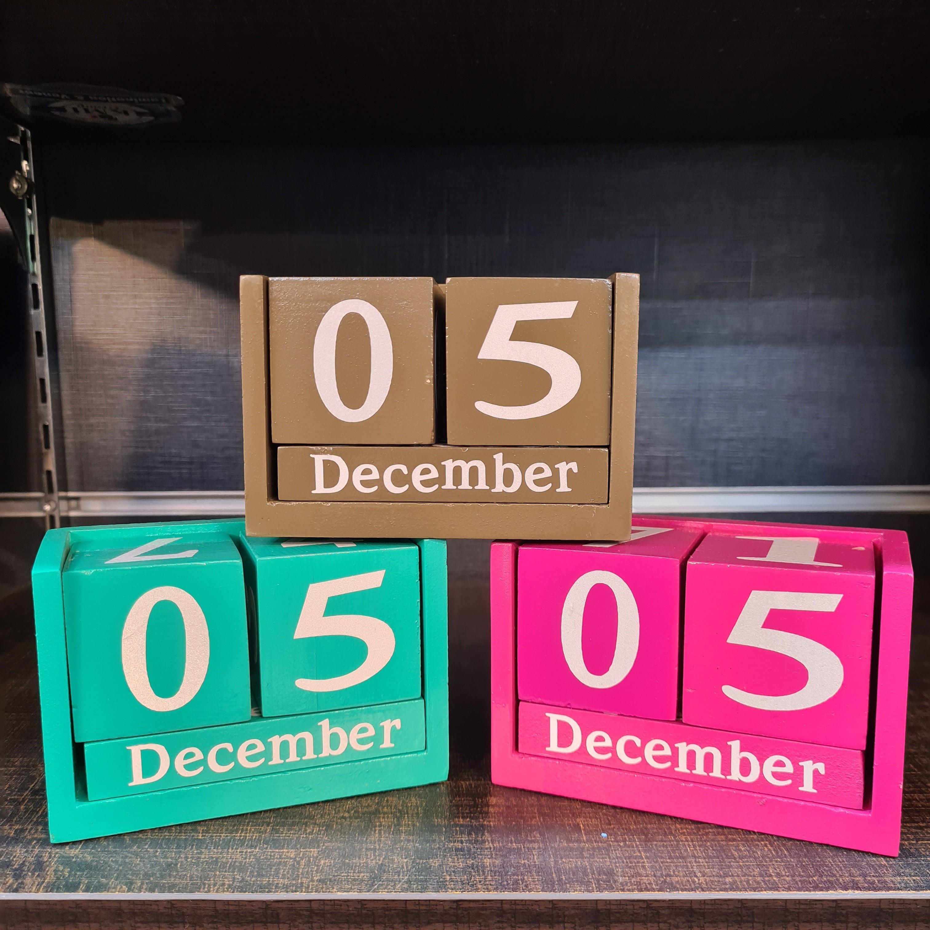 Vintage Wooden Calendar Izhar vintage-wooden-calendar-izhar