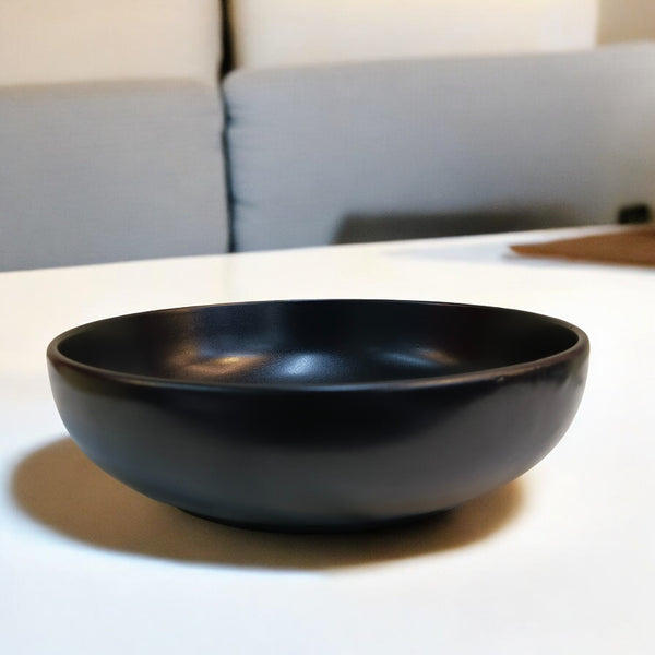 Sleek Noir Ceramic Bowl (7.5 Inch)